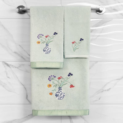 Linum Home Textiles Stella 2-pc. Embellished Fingertip Towel