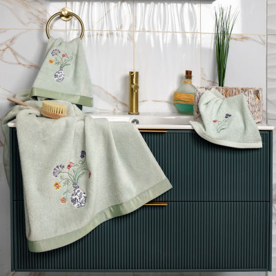 Linum Home Textiles Stella 2-pc. Embellished Fingertip Towel
