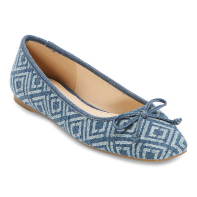 Liz Claiborne Womens Flushing Ballet Flats