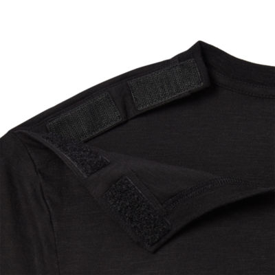mutual weave Mens Crew Neck Short Sleeve Easy-on + Easy-off Adaptive Slub T-Shirt