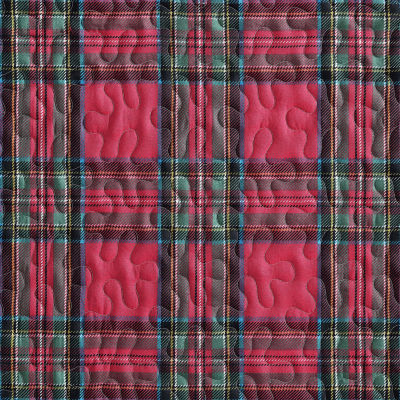 Beatrice Home Fashions Holiday Quilt Set