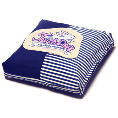 The Pet Life Touchdog Polka-Striped Polo Easy Wash Squared Fashion Pet Bed