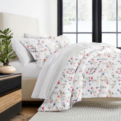 Casual Comfort Meadow Floral Midweight Down Alternative Comforter Set