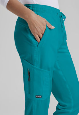 Greys Anatomy Classic Kira 5-Pocket Womens Petite Moisture Wicking Scrub  Pants