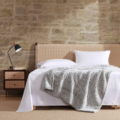 Eddie Bauer Lookout Mountain Washable Throw