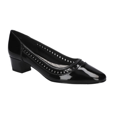 Easy Street Womens Giana Closed Toe Flat Heel Pumps