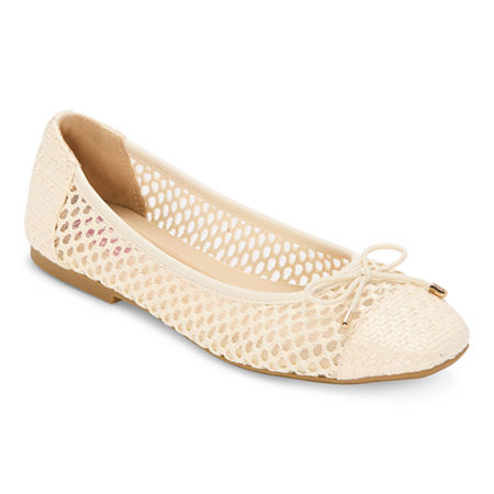 Pop Womens Attraction Ballet Flats, 10 Medium, White