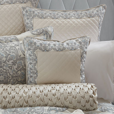 Queen Street Avelina Square Throw Pillow