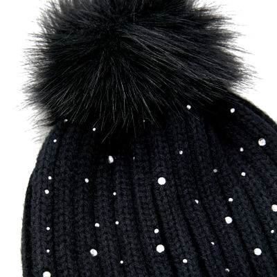 Forever 21 Pom Pom Beanie