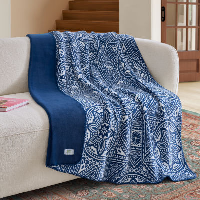 Jenny Martinez Sonora Medallion Midweight Throw