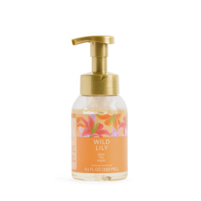 Distant Lands 8 oz. Wild Lily Foaming Hand Soap