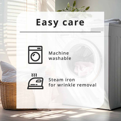 Intelligent Design Isabel Velvet Duvet Cover Set with decorative pillow