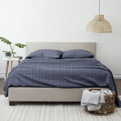 Casual Comfort™ Premium Ultra Soft Polka Dot Pattern Microfiber Wrinkle Free Sheet Set