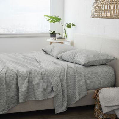 Casual Comfort Ultra Soft Honeycomb Pattern 4 Piece Bed Sheet Set