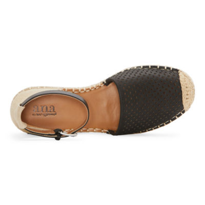 a.n.a Womens Carrie Wedge Sandals