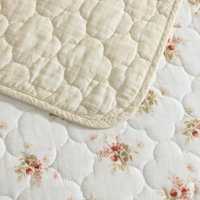 Laura Ashley Dorrie Easy Care Quilt Set