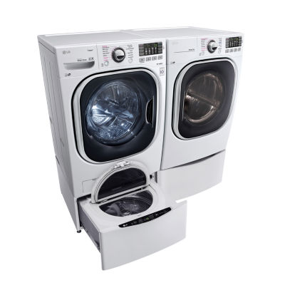 LG ENERGY STAR® 7.4 cu. ft. Ultra Large Capacity TurboSteam™ Electric Dryer