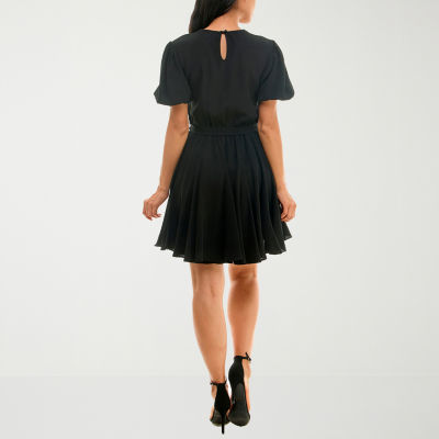 Premier Amour Short Sleeve Fit + Flare Dress