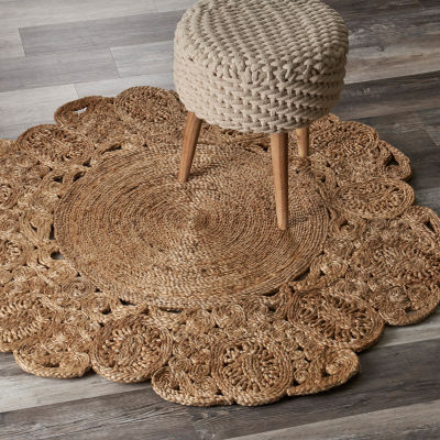 Brynn Frey Floral Braided Stain Resistant Indoor Round Area Rug