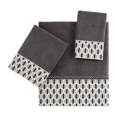 Avanti Norwood Geometric Bath Towel