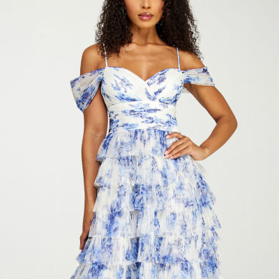 B. Smart Womens Juniors Sleeveless Scroll Ball Gown