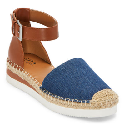 a.n.a Womens Carrie Wedge Sandals