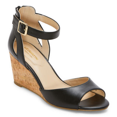 Liz claiborne hot sale black sandals