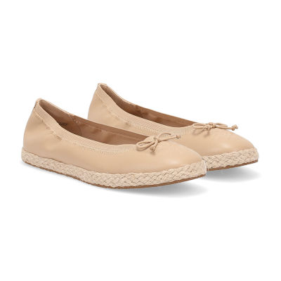 Frye and Co. Womens Willow Ballet Flats