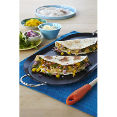 IMUSA Steel 17" Oval Comal Griddle