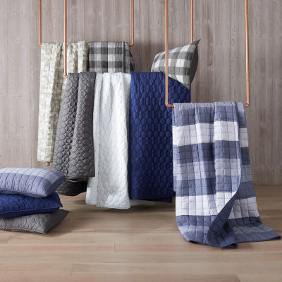 Serta® Billy Quilt Set