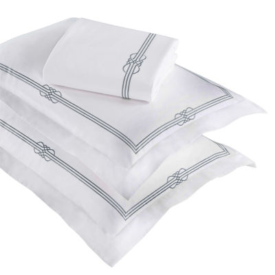 SUPERIOR® Moonlawn Cotton Embroidered Floral Duvet Cover