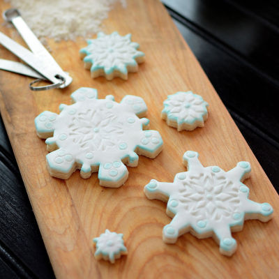 R&M International Llc Snowflake 5-pc. Cookie Cutters