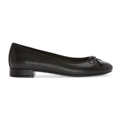 Liz Claiborne Womens Cecil Ballet Flats