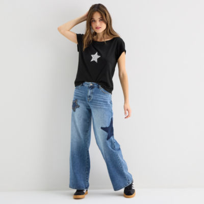 Forever 21 Womens Juniors Asymmetrical Neck Short Sleeve Graphic T-Shirt