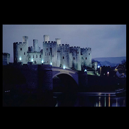 LED Lighted Conwy Castle In Wales Scene Canvas Wall Art 15.75'' X 23.5'', One Size, Blue