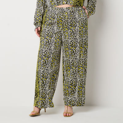 Bold Elements Womens Plus Straight Mid Rise Trouser