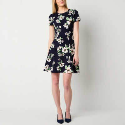 Jessica Howard Short Sleeve Floral Fit + Flare Dress