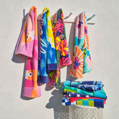 Outdoor Oasis Printed Multi Floral Beach Towel