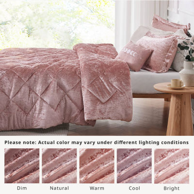 Intelligent Design Isabel Velvet Comforter Set with decorative pillow