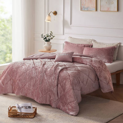Intelligent Design Isabel Velvet Comforter Set with decorative pillow