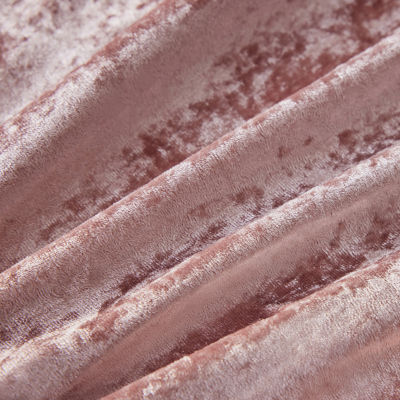 Intelligent Design Isabel Velvet Comforter Set with decorative pillow