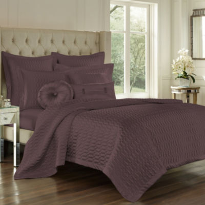 Five Queens Court Saranda Coverlet