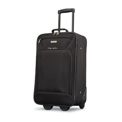 American Tourister Fieldbrook XLT 4-pc. Lightweight Softside Luggage Set