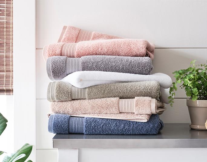 Calvin Klein, Bath, Calvin Klein Home Towels
