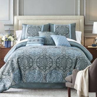 Black Friday Comforter