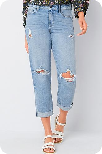 Ana store boyfriend jeans