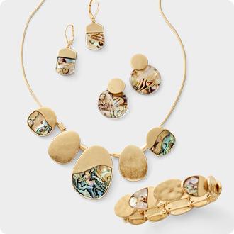 CH_25_WK19_SUMMER_DRESSES_FIN_LOOK_NUC4_JEWELRY