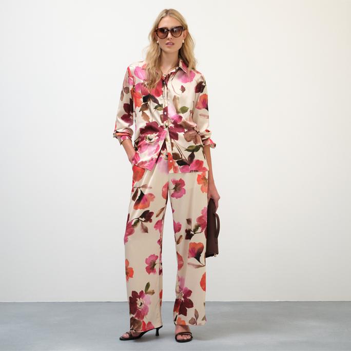 chic soft setshero