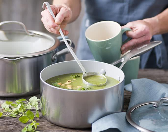 cookware buying guide - saucepans