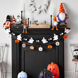 Decor Fab-boo-lous decor to make it  a festive Halloween.